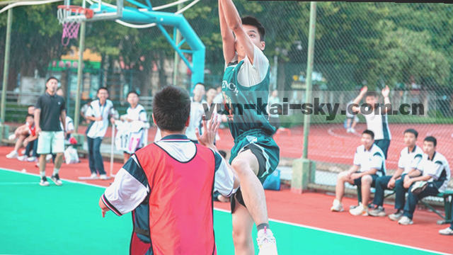 三步完成咨询
两小时内响应    
方案次日交付